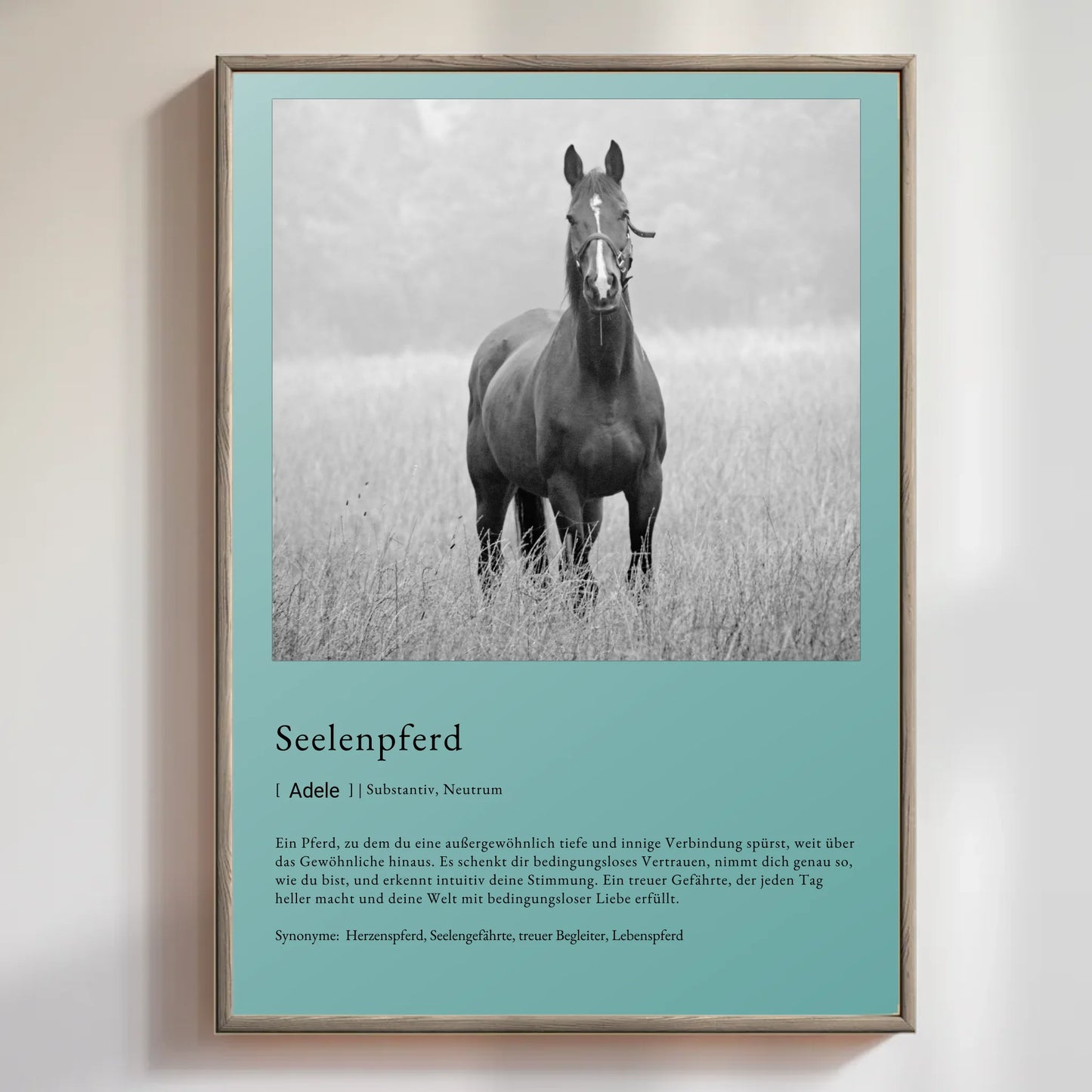 Personalisiertes Poster mit einem Seelenpferd, stilvoll und emotional, ideal für Erinnerungen.