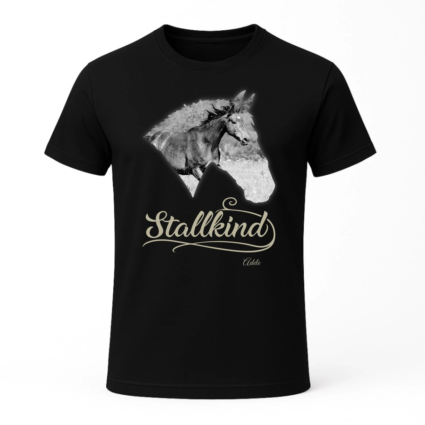 Personalisiertes T-Shirt "Stallkind" Standard Personalisiertes T-Shirt mit Pferdemotiv für alle Pferdeliebhaber – Name, Bild & Farbe wählbar. Hochwertig, bequem, nachhaltig. Für echte Stallkinder.