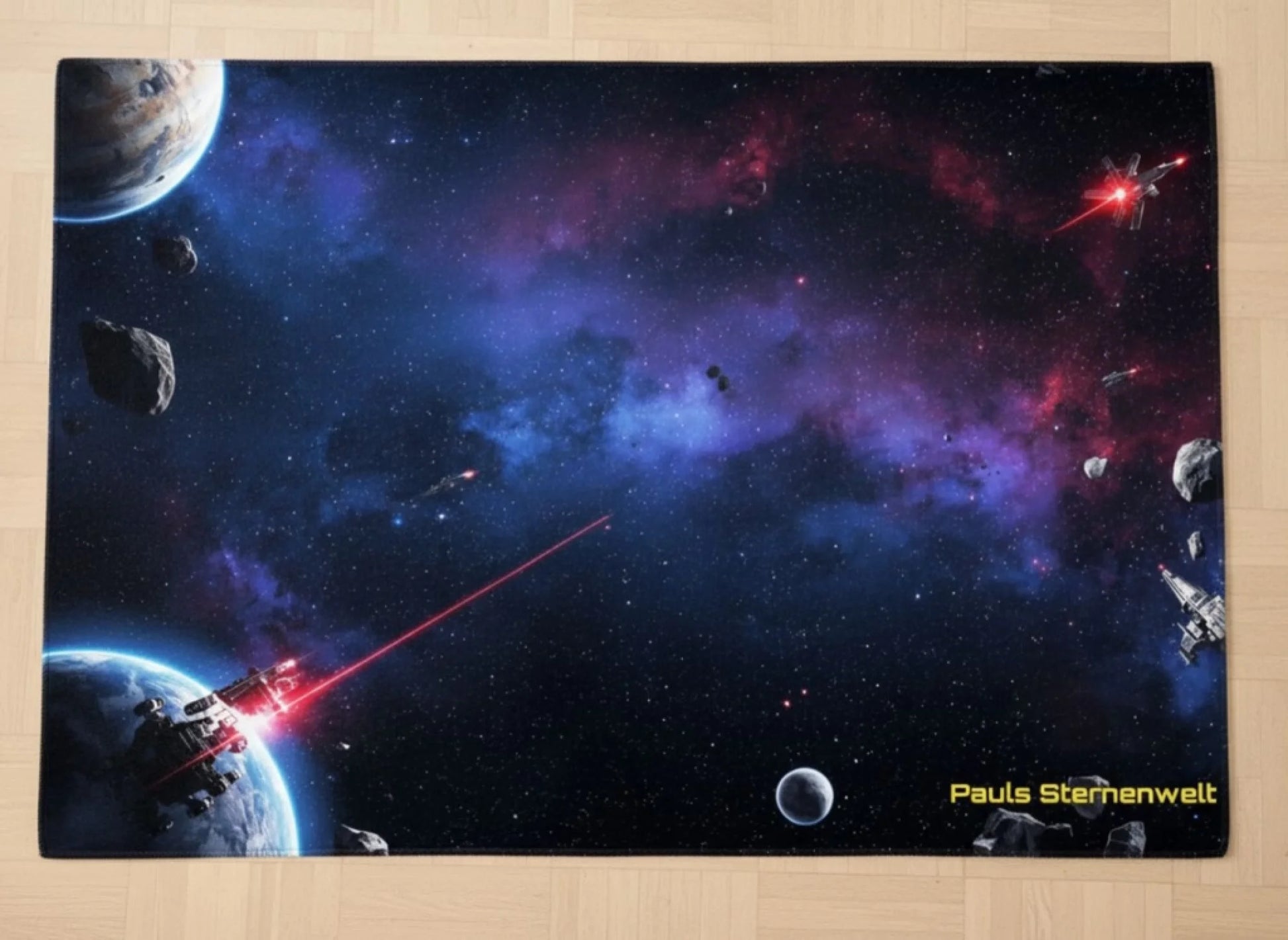 Personalisierter Spielzeugteppich – perfekt für Weltall Spielzeug und Raumschiffe, 140x90cm