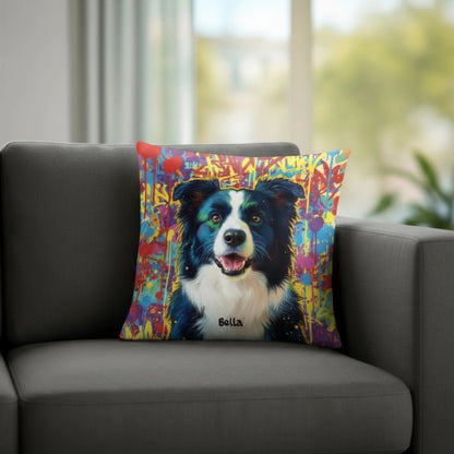 Personalisiertes Kissen - "Street-Art" mit Hundemotiv in buntem Design auf Sofa, ideales Geschenk für Haustierbesitzer.