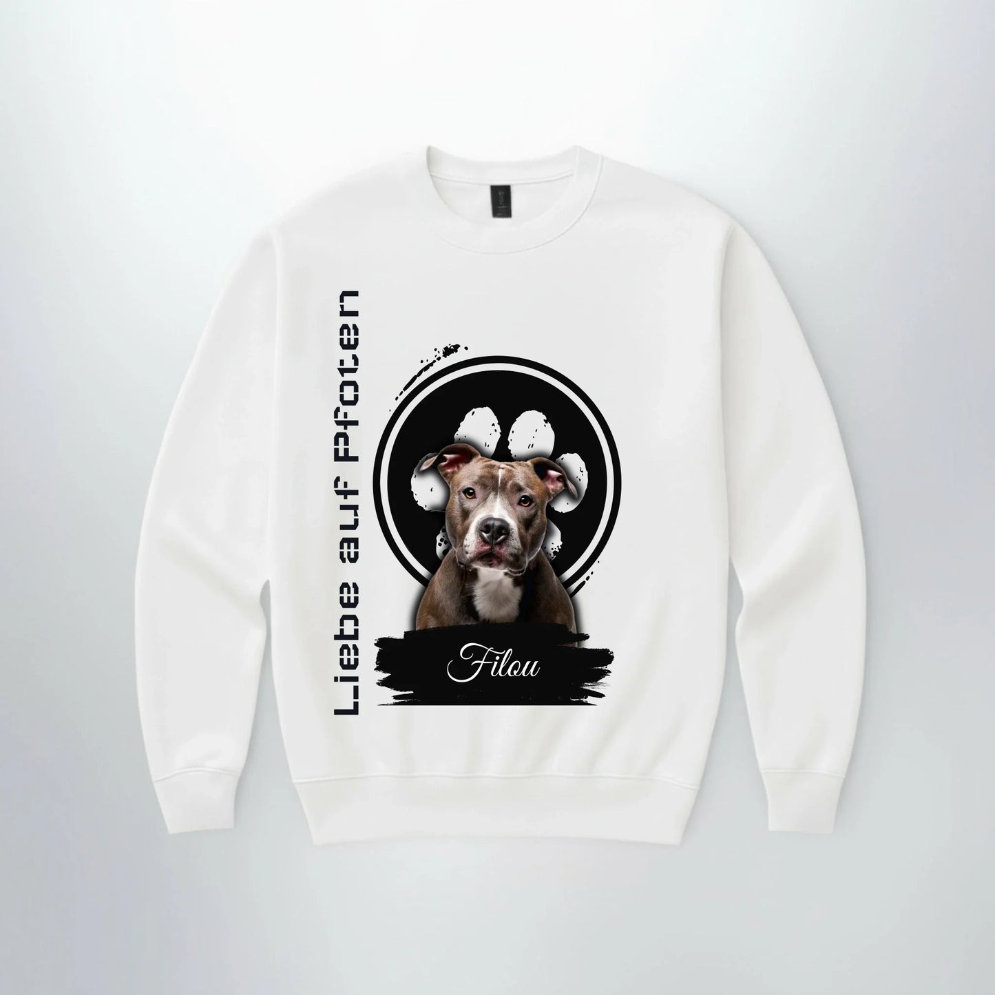 Personalisierter Sweater "Liebe auf Pfoten" mit Hundebild und individuellen Namen, perfekt für Haustierbesitzer.