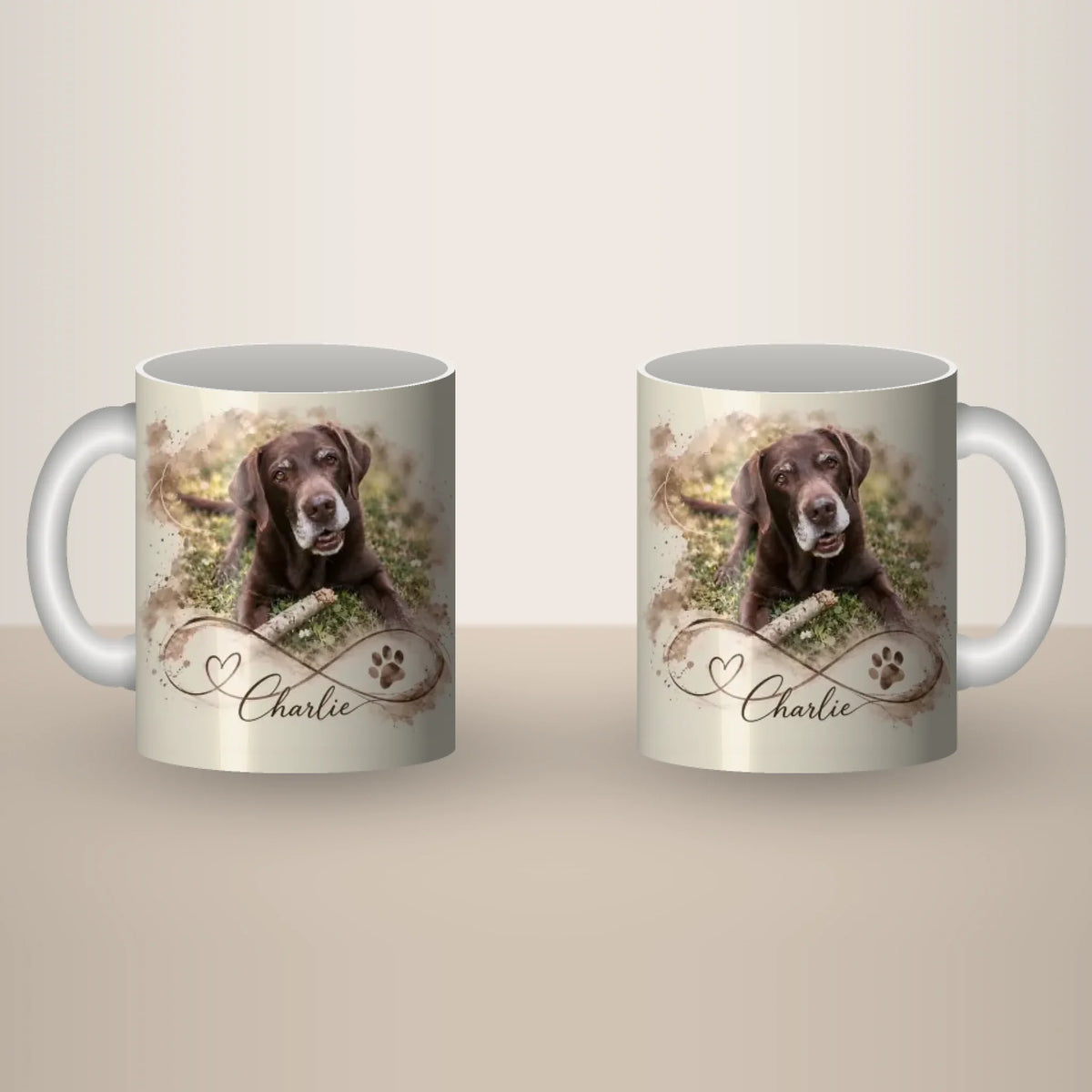 Live-Vorschau der Tasse mit Foto und Namen „Unendliche Liebe“, vorne und hinten bedruckt