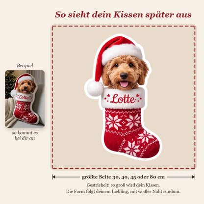 Live-Vorschau: so sieht dein Formkissen Weihnachtsstiefel mit Foto und Name später aus, gestrichelter Rahmen zeigt die Kissengröße